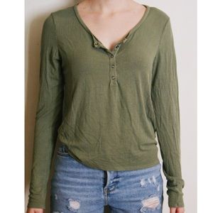 Green long sleeve top